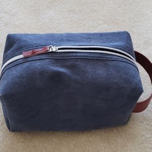 Cosmetic tote bag
